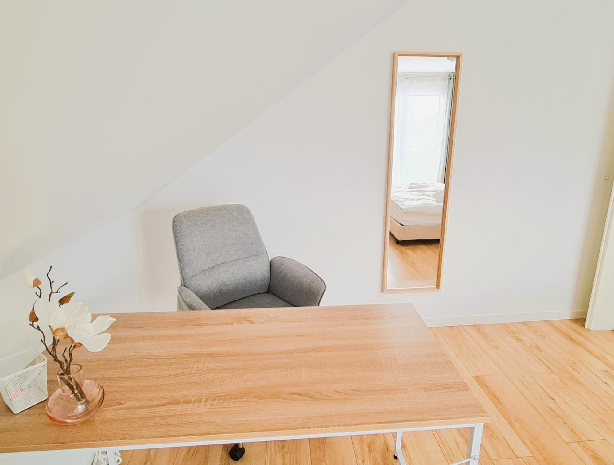 Apartment Naehe Airbus 만칭 외부 사진